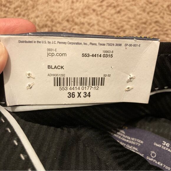 Stafford Black Dress Pants with Straight Leg Design Mens 36x34 Classic Fit Wool - Picture 3 of 10